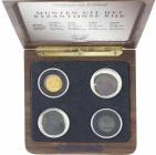 A luxury wooden presentation box with 'Munten uit het Byzantijnse Rijk' ('Coins of the Byzantine Empire') with an AV Solidus of Maurice Tiberius, 2 br...