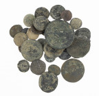 A lot with Roman, Greek and Byzantine bronze coins, mixed: some Folles, a Quadrans etc. - in total c. 30 coins in avg. F+