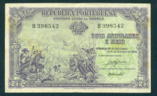 Angola - 2½ Angolares 1948 Fortress / Rhino (P. 71) - light stains - F/VF