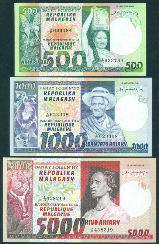 Madagascar - 500, 1000 + 5000 Francs = 100, 200 + 500 Ariary ND (1974-75) (P. 64...