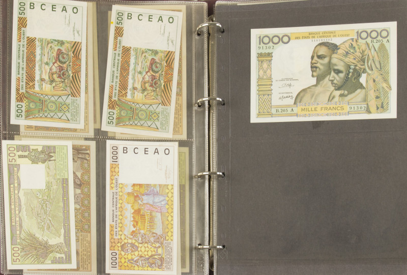 Afrika - Album banknotes West African States 500 and 1000 Francs, collected by c...