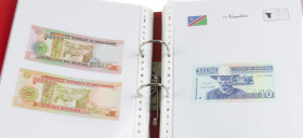 Afrika - Album banknotes Africa including Kenya, Malawi, Reunion, Namibia, Uganda, Seychelles, etc.