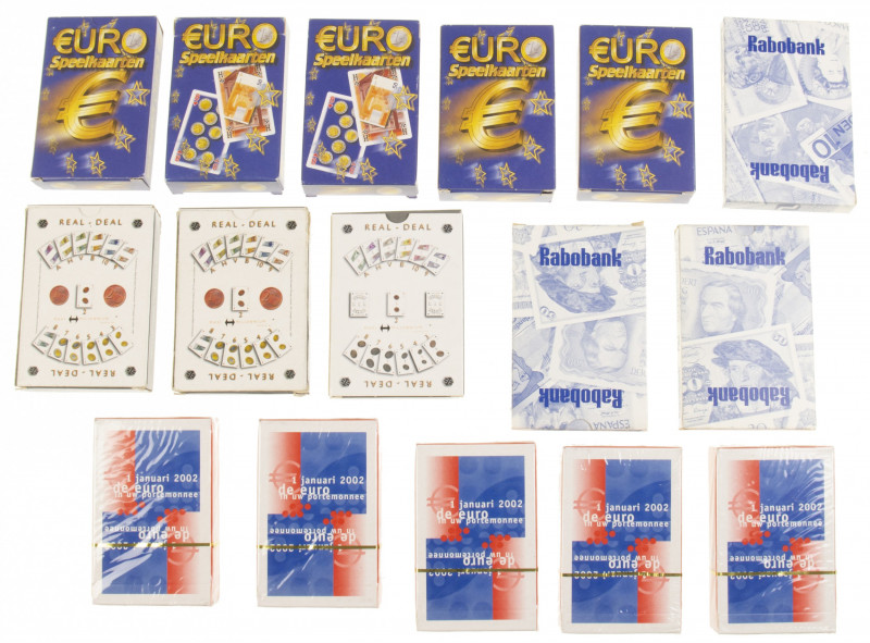 Wereld - Small box with 16 packages of Euro playing cards