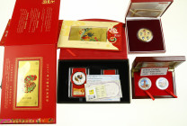 China - A mixed box with 4 x luxury Chinese set: 2002 Olympics Beijing, with a medal with the 5 Olympic mascottes + a set with the Buddhist pagoda tow...