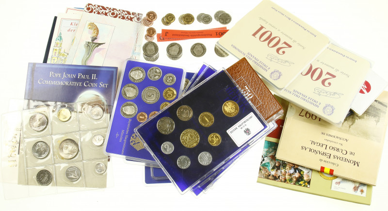 World coins - Box with coinsets of Europe a.w. Austria, Germany, Italy, Spain, V...