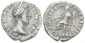 Commodus, 177-192 Denarius Rome 186, AR 18.00 mm., 3.13 g.
Laureate head r. Rev. Fortuna seated l., holding rudder and cornucopiae. C 150. RIC 131.
...