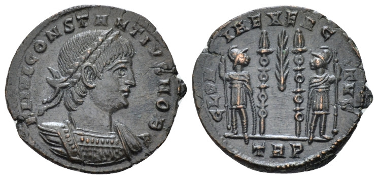 Constantius II Caesar, 324-337 Follis Trier circa 332-333, Æ 18.00 mm., 2.25 g....