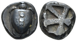 Aegina, Stater Early XX cent., PB 17.00 mm., 11.81 g.
Sea-turtle with heavy collar and dots running down its back. Rev. Large skew pattern incuse. Fo...