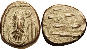 ELYMAIS, Orodes II, Æ Drachm, GIC-5905, Facg bust/ dashes, Nice VF, centered, hi...