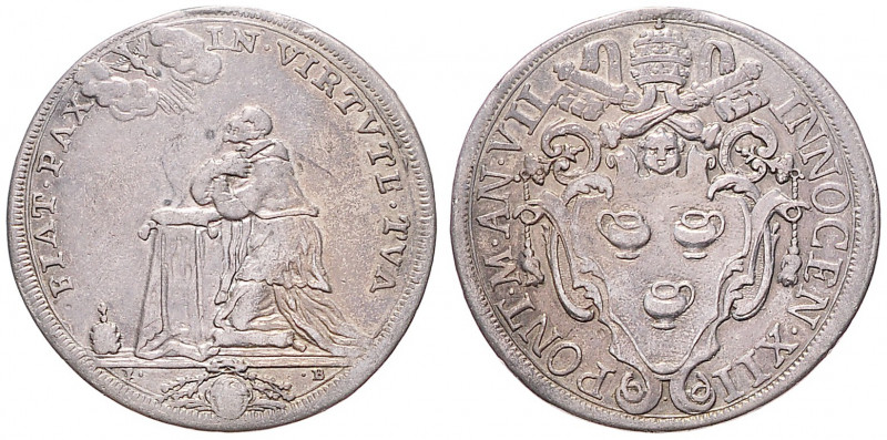 POPE INNOCENT XII (1691 - 1700)&nbsp;
1/2 Scudo, 1697, 15,77g, KM 601&nbsp;

...