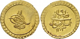 OTTOMAN EMPIRE. Selim III (AH 1203-1222 / 1789-1807 AD). GOLD Fındık or Altin. Islambol (Constantinople). Dated AH 1203//19 (1806/7).