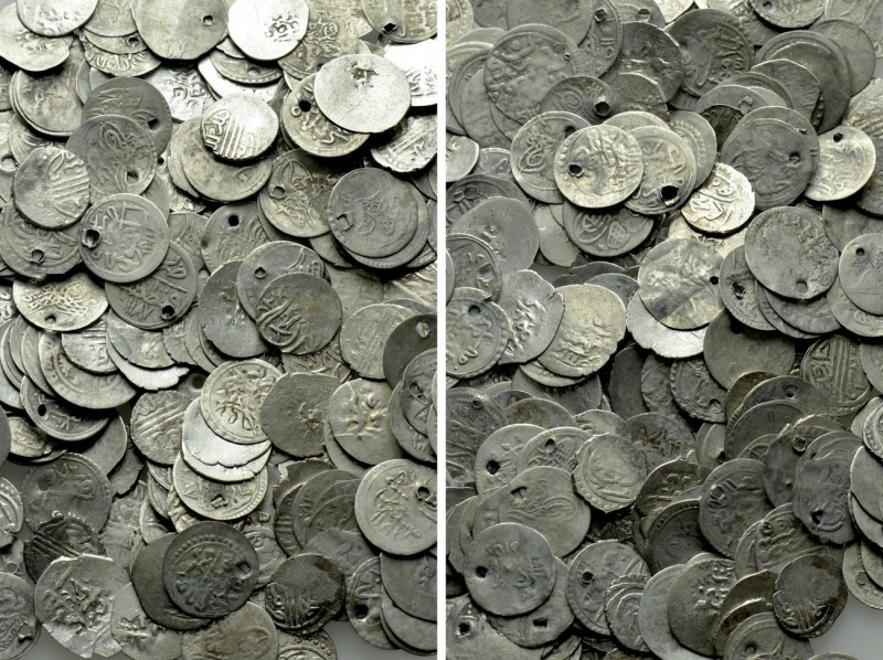 Circa 250 Ottoman Coins. 

Obv: .
Rev: .

. 

Condition: See picture.

...
