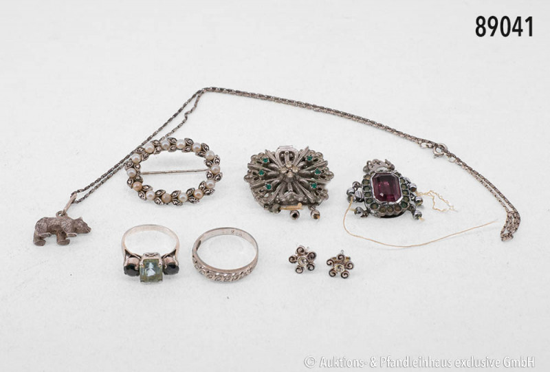 Konv. Silberschmuck: 1 Paar Ohrstecker, 925er Silber, Ring, 800er Silber mit 3 S...