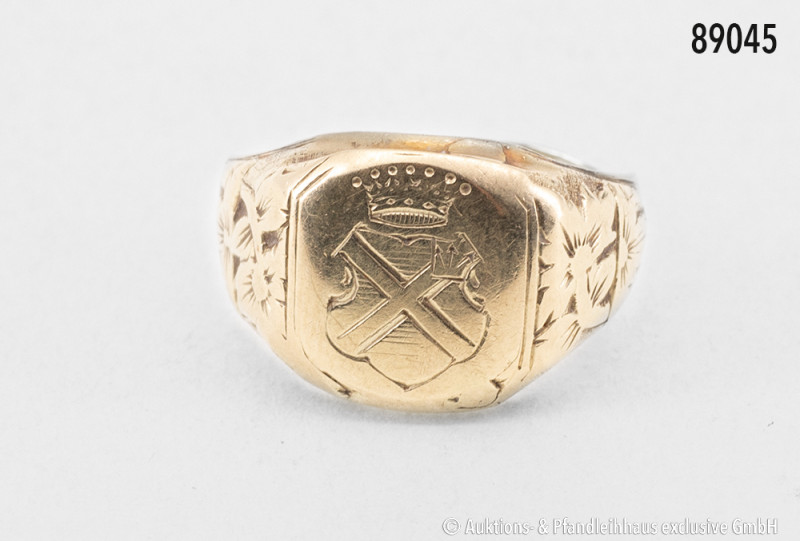 Ring, 585er Gelbgold, mit Wappen und siebenzackiger Krone für einen Freiherrn, R...