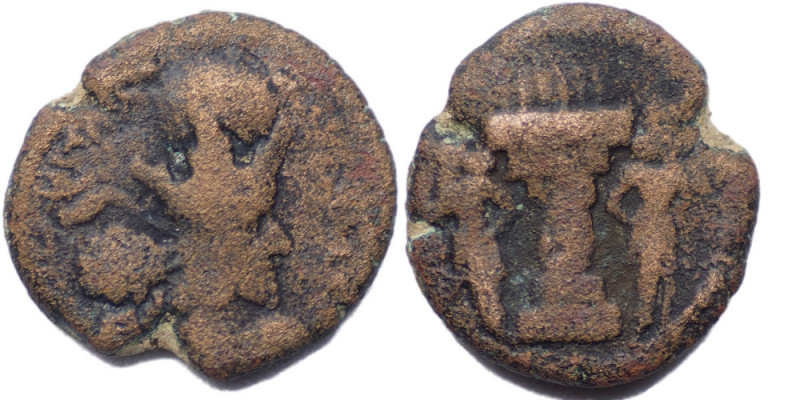 Sasanian Kingdom. Shapur I. A.D. 240-272. AE Pashiz (2.5g/ 14mm). Crowned bust r...