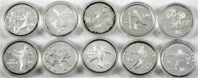 China
Lots der Volksrepublik China
10 verschiedene Silber-Gedenkmünzen zu 10 Yuan mit Sportmotiven aus 1990 bis 1995. KM: 300, 438,439, 524, 525, 52...