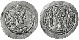 Sassaniden
Vahran V. 420-438
Drachme. Brb. r./Altar des Zarathustra. 4,14 g. vorzüglich. SNS Paris/Berlin/Wien Typ lb1/2.