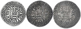 Frankreich
Philippe IV., 1285-1314
3 X Gros tournois o.J.: mit rundem O in TVRONVS (2X), mit ovalem O (1X). alle sehr schön, einer beschnitten. Dupl...