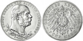 Sachsen-Altenburg
Ernst, 1853-1908
5 Mark 1903 A. 50-jähr. Regierungsjubiläum. vorzüglich/Stempelglanz, winz. Randfehler. Jaeger 144.
