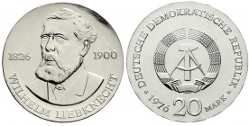 Gedenkmünzen der DDR
20 Mark 1976, Liebknecht. Randschrift läuft rechts herum. prägefrisch. Jaeger 1561.