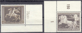 Deutschland
Deutsches Reich
Braunes Band 1938/1940, zwei postfrische Werte aus der rechten unteren bzw. linken oberen Bogenecke. Mi. 430,-€. ** Mich...