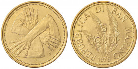 SAN MARINO 5 Scudi 1979 - AU (g 15,00) In astuccio originale e certificato
FDC