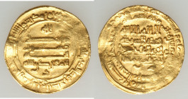 Abbasid. al-Muqtadir (AH 295-320 / AD 908-932) gold Dinar AH 312 (AD 924/925) XF (Bent), al-Muhammadiya mint, A-245.2, Bernardi-242Mh var. 20.8mm. 4.0...