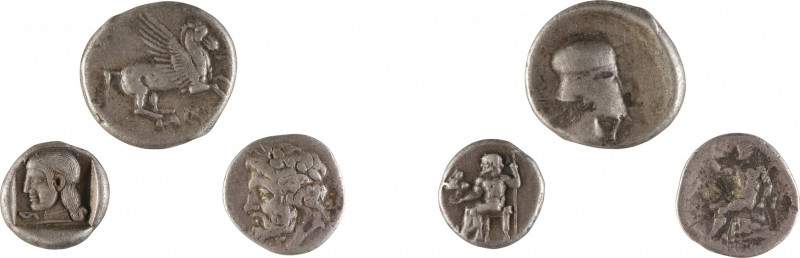 MONDE GREC
Ensemble de trois monnaies comprenant
ACARNANIE ANACTORIUM ou LEUCA...