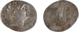 ROYAUME DE BITHYNIE
Nicolmède II
Tétradrachme
A/ Tête à droite
R/ Zeus debout et un aigle
149-128 avant J.-C.
Argent 16.37 gr
Estimation: 150/1...