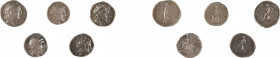 ROYAUME SELEUCIDE
Ensemble de 5 monnaies en argent
Fin du Ier millénaire avant J.-C.
Estimation: 180/200 EUR
