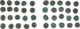 MAXENCE
Important lot de follis, revers au temple ou aux dioscures
20 monnaies
Estimation: 180/200 EUR