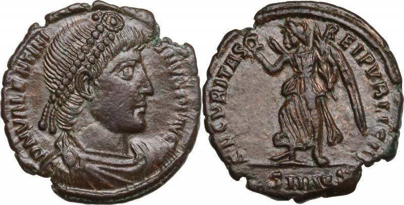 Valentinian I (364-375). AE 19 mm, Aquileia mint, 367-375. RIC IX 12A. AE. 3.18 ...