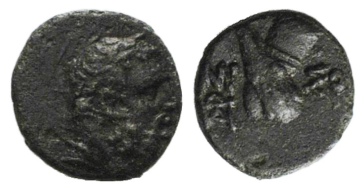 Pontos, Amisos, time of Mithradates VI, c. 85-65 BC. Æ (10mm, 1.15g, 1h). Laurea...