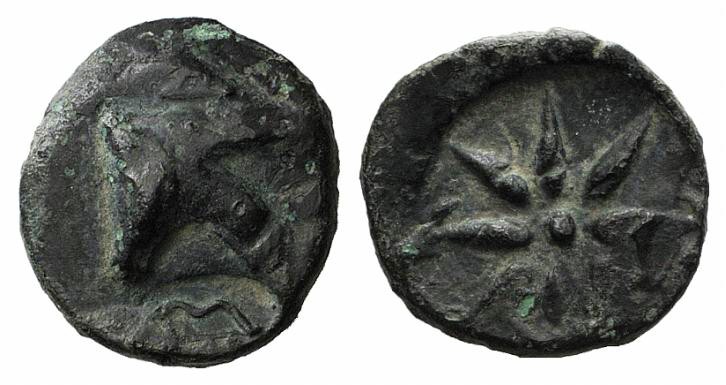 Pontos, Uncertain (Amisos?), c. 130-100 BC. Æ (21mm, 5.18g). Quiver; c/m: bow wi...