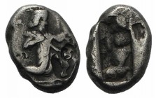Achaemenid Kings of Persia, c. 450-375 BC. AR Siglos (17mm, 5.38g). Persian king or hero r., in kneeling-running stance, holding bow and dagger, quive...