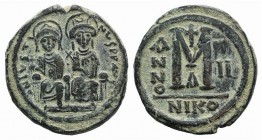 Justin II and Sophia (565-578). Æ 40 Nummi (29mm, 13.89g, 6h). Nicomedia, year 2 (566/7). Crowned and cuirassed bust facing, holding cross on globe an...