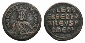 Leo VI (886-912). Æ 40 Nummi (27mm, 6.90g, 6h). Constantinople. Facing bust, wearing crown and chlamys, holding akakia. R/ Legend in four lines across...