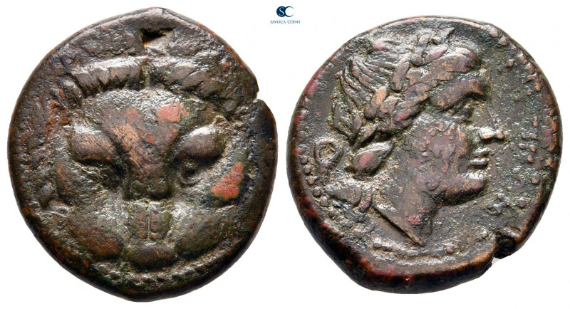 Bruttium. Rhegion circa 351-280 BC. 
Bronze Æ

20 mm, 7,05 g

Facing head o...