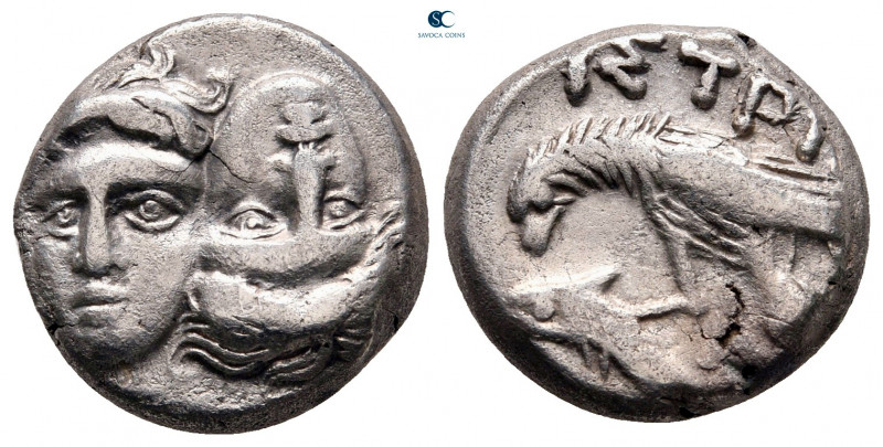 Moesia. Istros circa 280-256 BC. 
Drachm AR

15 mm, 4,92 g

Two young male ...