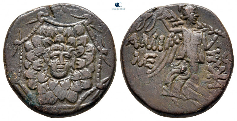 Pontos. Amisos. Time of Mithradates VI Eupator 120-63 BC. 
Bronze Æ

19 mm, 5...