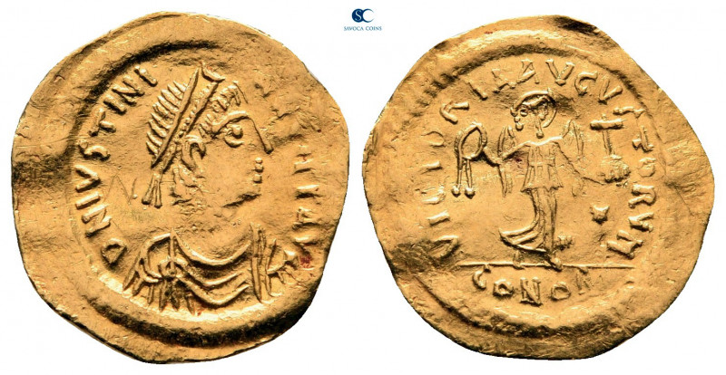 Justinian I AD 527-565. Constantinople
Tremissis AV

14 mm, 1,46 g

D N IVS...