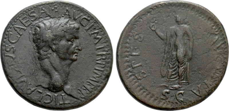 CLAUDIUS (41-54). Sestertius. Rome. 

Obv: TI CLAVDIVS CAESAR AVG P M TR P IMP...