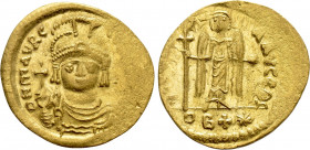 MAURICE TIBERIUS (582-602). GOLD Solidus of 22 Siliquae. Constantinople