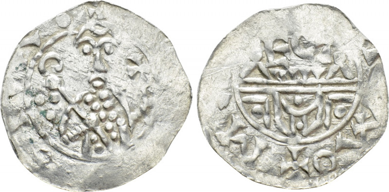 NETHERLANDS. Utrecht. Wilhelm de Ponte (1054-1076). Denar. 

Obv: Wilhelm stan...