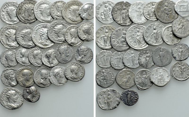 25 Roman Coins.

Condition: See picture.

Weight: g.
Diameter: mm.