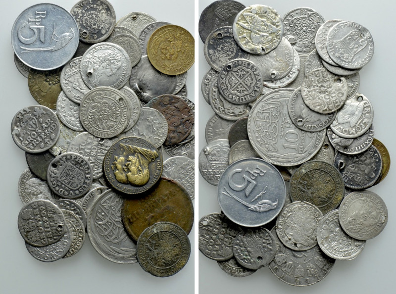 Circa 35 Modern and Medieval Coins. 

Condition: See picture.

Weight: g.
 ...