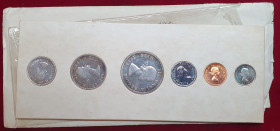 Canada, Elizabeth II, prooflike set of six coins 1954, comprising dollar, 50, 25, 10 and 5 cents, cent, in card holder, all with shoulder strap, silve...
