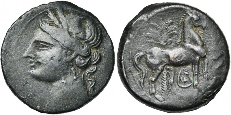 ZEUGITANE, CARTHAGE, AE bronze, vers 221-202 av. J.-C. D/ T. de Tanit à g. R/ Ch...