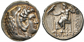 ROYAUME DE MACEDOINE, Alexandre III le Grand (336-323), AR tétradrachme, 328-320 av. J.-C., Arados. D/ T. d''Héraclès à d., coiffé de la dépouille de ...