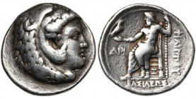 ROYAUME DE MACEDOINE, Philippe III Arrhidée (323-316), AR tétradrachme, 323-316 av. J.-C., Arados. D/ T. d''Héraclès à d., coiffé de la dépouille de l...